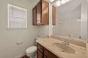 9641 Hollock St, Houston, TX 77075 - Photo 11