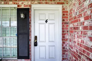 9641 Hollock St, Houston, TX 77075 - Photo 3