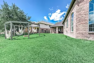 3403 E Cedar Hollow Dr, Pearland, TX 77584 - Photo 19