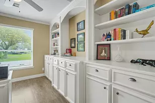 109 Avenue J, Dickinson, TX 77539 - Photo 31