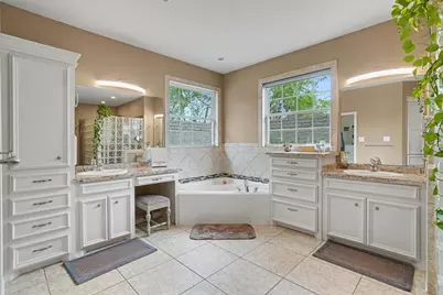 109 Avenue J, Dickinson, TX 77539 - Photo 21