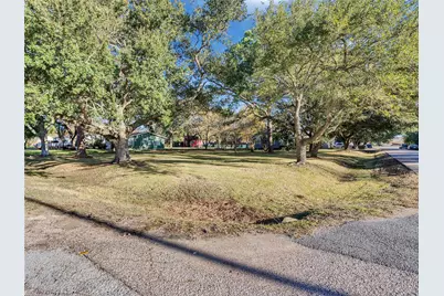 1729 Hawthorne Street, La Marque, TX 77568 - Photo 19