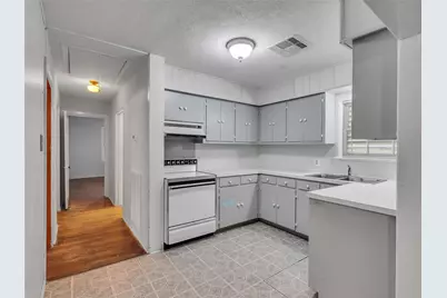 1729 Hawthorne Street, La Marque, TX 77568 - Photo 11