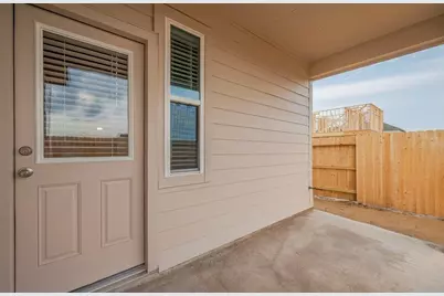 461 Long Branch Drive, Dayton, TX 77535 - Photo 11