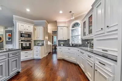 8311 Shoregrove Drive, Houston, TX 77346 - Photo 5
