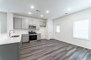 3527 Prairie Rose Trl, Angleton, TX 77515 - Photo 11