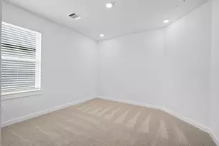 13322 Hayden Peak Dr, Iowa Colony, TX 77583 - Photo 27