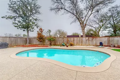 16211 Townes Road, Friendswood, TX 77546 - Photo 23