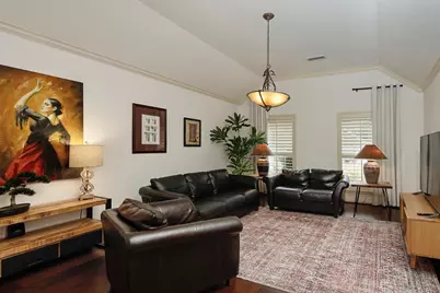 175 W Bristol Oak Circle, The Woodlands, TX 77382 - Photo 7