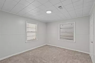 1916 N Logan Street, Texas City, TX 77590 - Photo 15