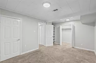 1916 N Logan St, Texas City, TX 77590 - Photo 11