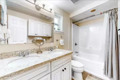 1624 17th #Down, Galveston, TX 77550 - Photo 9