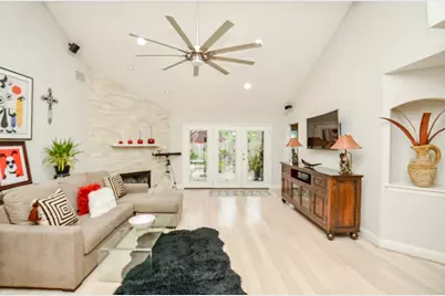 4901 E Columbary Drive, Rosenberg, TX 77471 - Photo 3