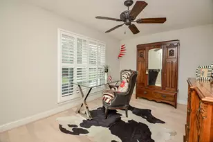4901 E Columbary Dr, Rosenberg, TX 77471 - Photo 5