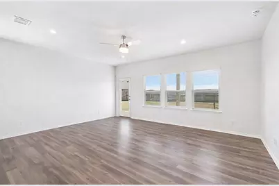 306 Springfield Shores Court, Crosby, TX 77532 - Photo 11