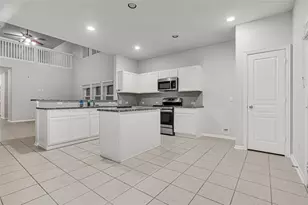 8623 Morning Dove Ln, Baytown, TX 77521 - Photo 5