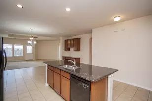 24223 Courtland Oaks St, Katy, TX 77494 - Photo 11