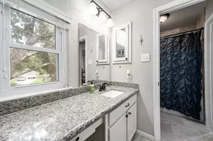 907 Middlecreek St, Friendswood, TX 77546 - Photo 23