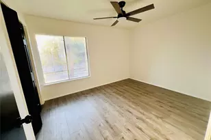 2325 Crescent Park Dr, Houston, TX 77077 - Photo 23
