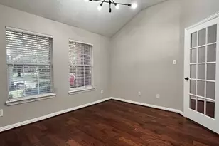 18507 S Raven Shore Dr, Cypress, TX 77433 - Photo 5