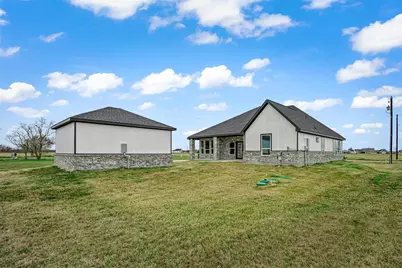 395 Brahman Trail, Angleton, TX 77515 - Photo 21