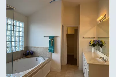 3704 Main Aspen Drive, Houston, TX 77025 - Photo 13