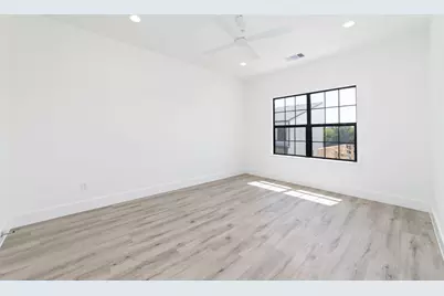 11924 N Hoa Sen Circle, Houston, TX 77072 - Photo 7
