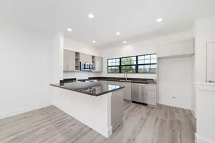 11924 N Hoa Sen Cir, Houston, TX 77072 - Photo 5