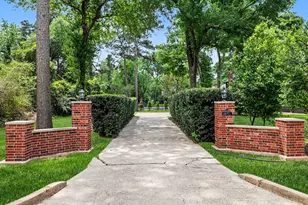 17519 Hawkin Ln, Tomball, TX 77377 - Photo 3