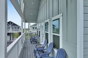 1048 Sunset Circle W, Crystal Beach, TX 77650 - Photo 11