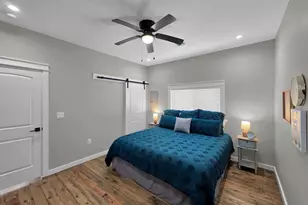 1048 Sunset Circle W, Crystal Beach, TX 77650 - Photo 25