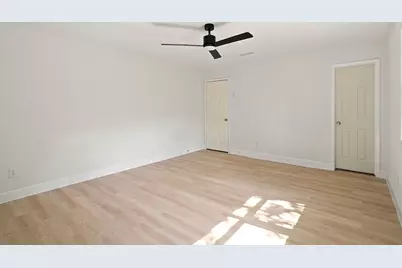 6524 Loma Vista Street, Houston, TX 77085 - Photo 13