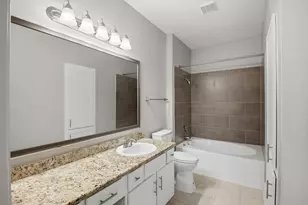 10575 Westpark Dr, Houston, TX 77042 - Photo 11