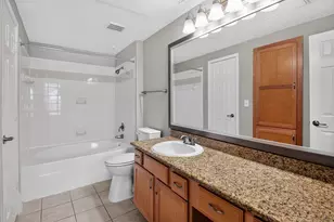 10575 Westpark Dr, Houston, TX 77042 - Photo 17