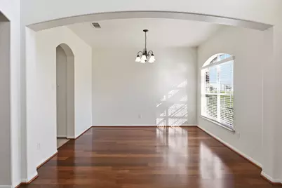 8702 Challis Park Court, Houston, TX 77040 - Photo 7
