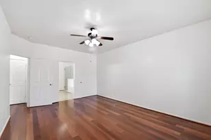 8702 Challis Park Ct, Houston, TX 77040 - Photo 15
