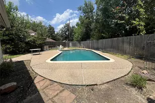 6806 Billingham Ct, Spring, TX 77379 - Photo 5