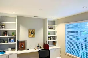 5739 Henniker Dr, Houston, TX 77041 - Photo 11