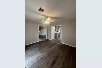 2015 Hamlin Valley Drive, Houston, TX 77090 - Photo 9