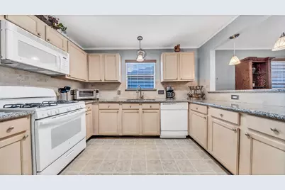 19515 Buckland Park Drive, Katy, TX 77449 - Photo 15