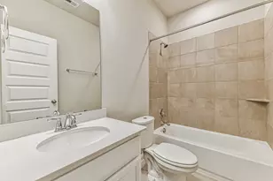 10008 Deussen Ln, Texas City, TX 77591 - Photo 15