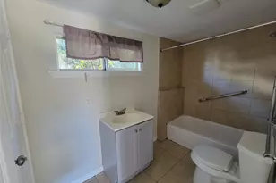 733 Zoe St, Houston, TX 77020 - Photo 7