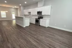 832 Elkhart St, Houston, TX 77091 - Photo 3