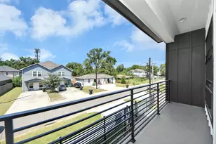 5030 Mallow St, Houston, TX 77033 - Photo 7