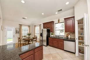 13935 Charterhouse Way, Sugar Land, TX 77498 - Photo 17