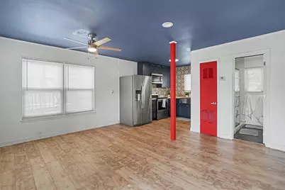 370 Ling Street, Bayou Vista, TX 77563 - Photo 3