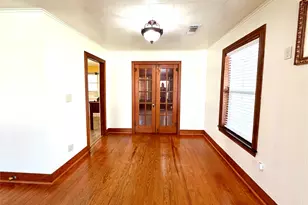 1104 Marie St, Brenham, TX 77833 - Photo 7