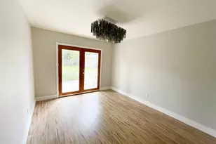 5011 Imogene St, Houston, TX 77096 - Photo 9