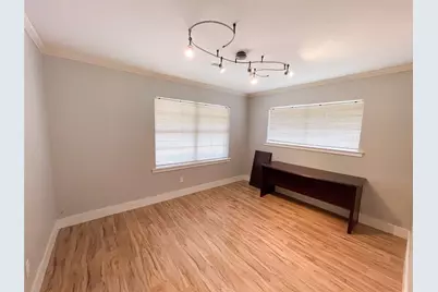 5011 Imogene Street, Houston, TX 77096 - Photo 13