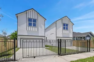 4833 Paula St, Houston, TX 77033 - Photo 3